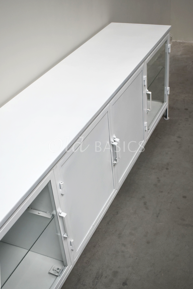 Detail van Dressoir Lounge Blanc, wit, materiaal staal